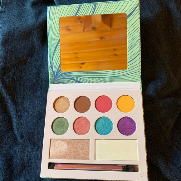 Moods eyeshadow palette - Picture 3 of 4